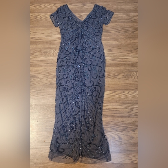Elegant Gray Beaded Evening Dress - Picture 4 of 13